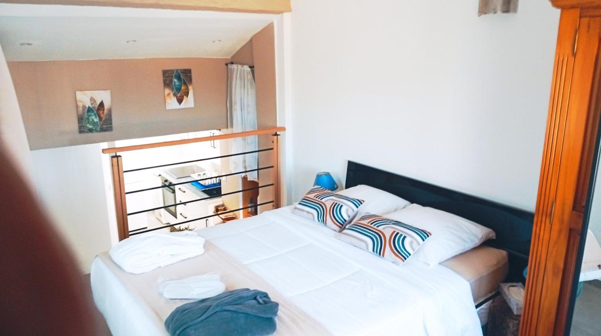 Type 2 Avec Terrasse Et Parking Appartement *