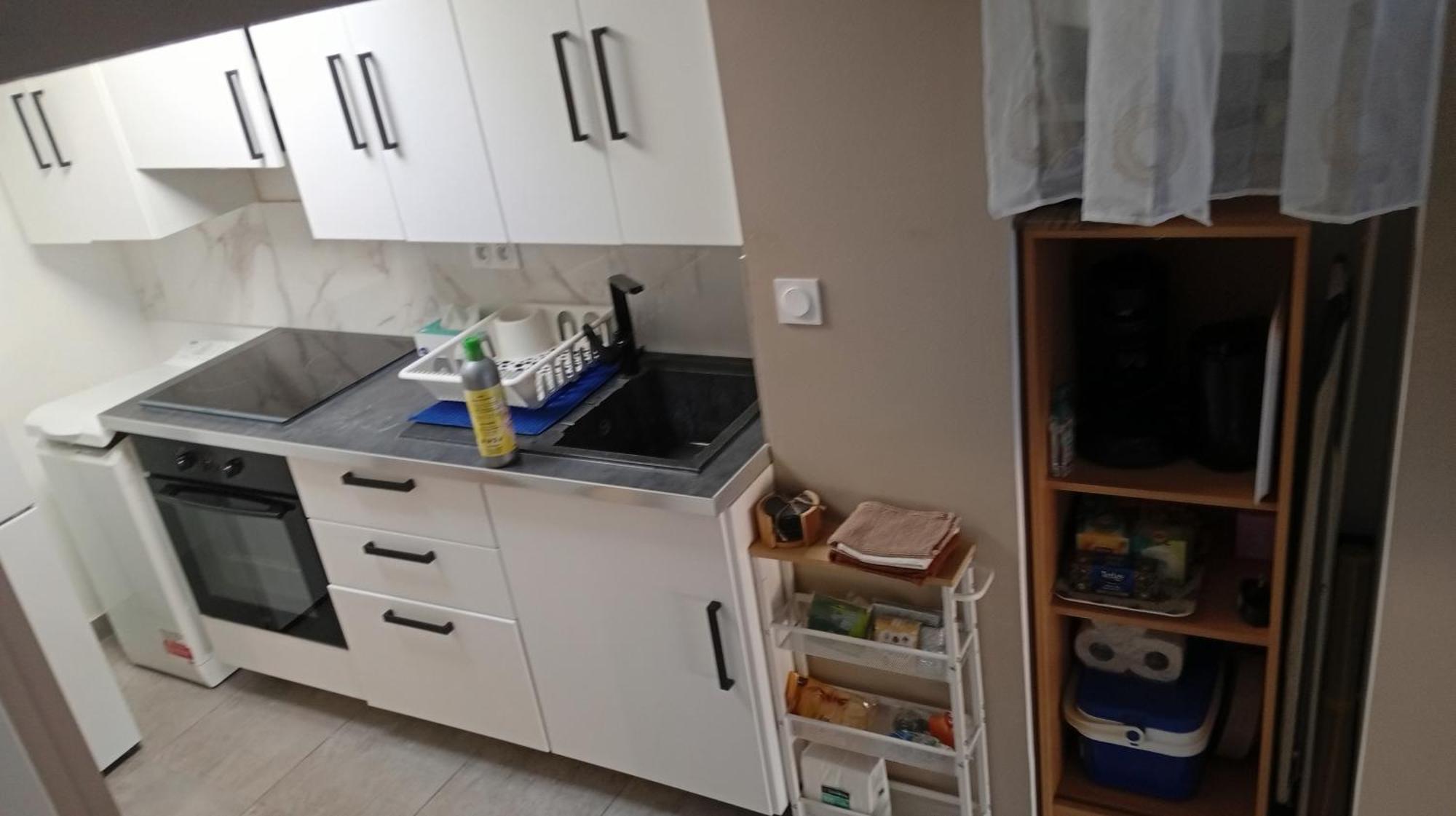 Appartement Type 2 Avec Terrasse Et Parking *